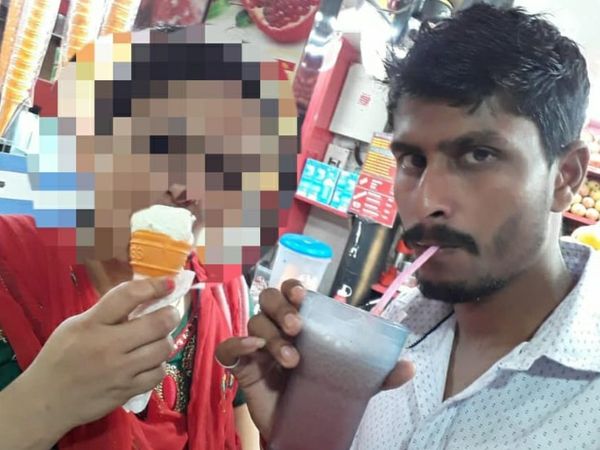 मोबाइल से राहुल की महिला के साथ मिली फोटो।