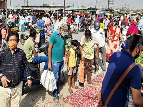 मंडी में प्याज 20 से 25 रुपए किलो तक बिका।