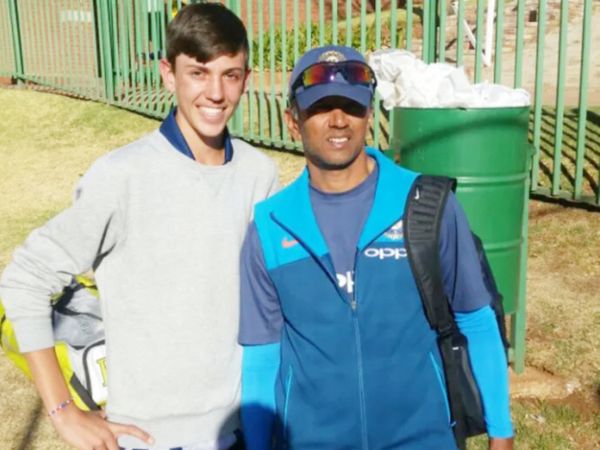 राहुल द्रविड़ के साथ मार्को जेंसन (बाएं)।