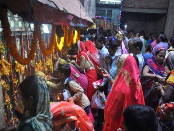 यूपी के अयोध्या में नवरात्र के - Dainik Bhaskar