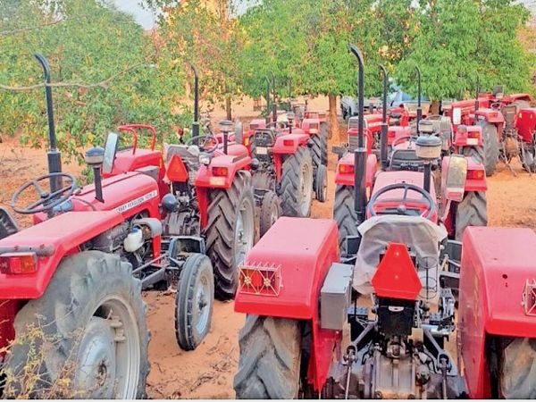 अनोखी ठगी: लाेन की पहली किस्त दे गाड़ियां खरीदवाते फिर किराए के बहाने लेकर बेच देते, 1.8 करोड़ रुपए में 26 वाहन बेचे