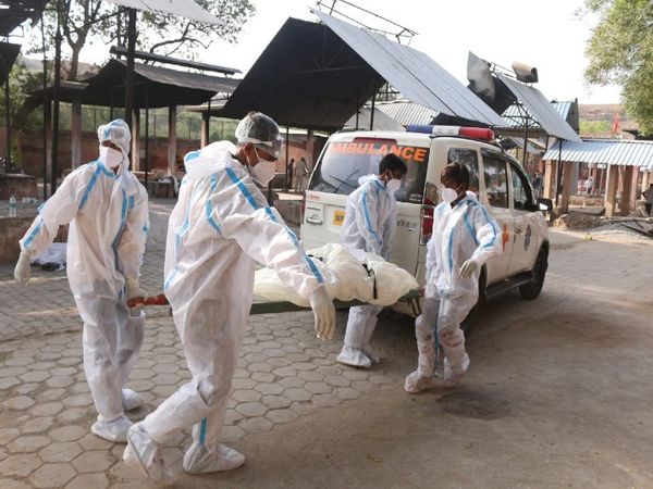 29 corona infected killed in official figures, 42 have been cremated in  Muktidham from Kovid Guideline | सरकारी आंकड़ों में अप्रैल में 29  संक्रमितों की मौत ही बताई; हकीकत- शमशान में 14