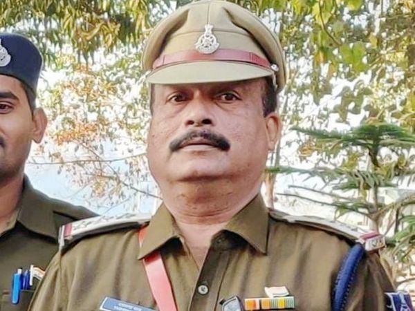 उज्जैन के नीलगंगा थाने के प्रभारी पाल का इंदौर के अरविंदो अस्पताल में निधन हुआ था।