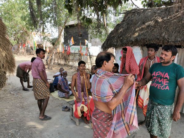 इस इलाके में करीब 75% हिंदुओं की आबादी है। इसलिए ध्रुवीकरण का मुद्दा जोर पकड़ रहा है। जिसे भाजपा खूब उछाल रही है।