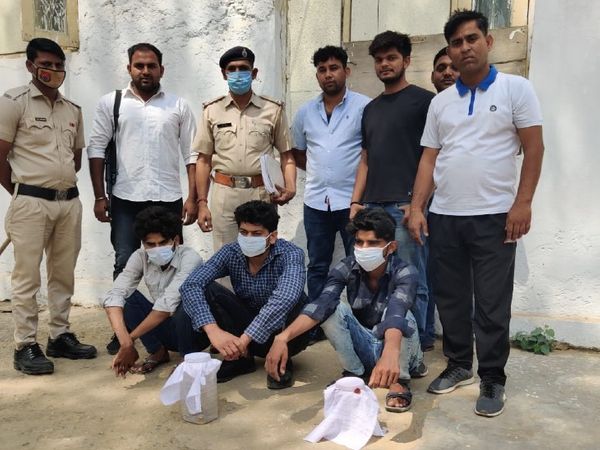 जावेद उर्फ जाबिद के साथी पुलिस की गिरफ्त में।