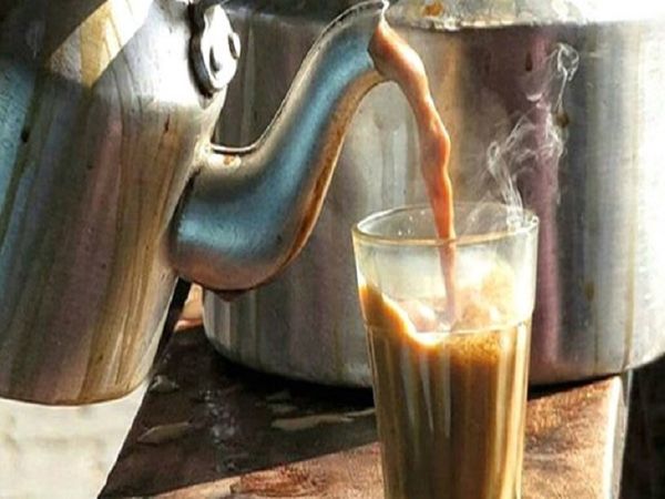 भिलाई सिविक सेंटर में दुबे टी-स्टॉल जो किसी पहचान का मोहताज नहीं है।