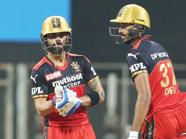 कोहली और पडिक्कल ने 181 रन की ओपनिंग पार्टनरशिप कर टीम को मैच जिताया। RCB की हाईएस्ट ओपनिंग पार्टनरशिप भी है। इससे पहले यह रिकॉर्ड क्रिस गेल और तिलकरत्ने दिलशान (167 रन) के नाम था।