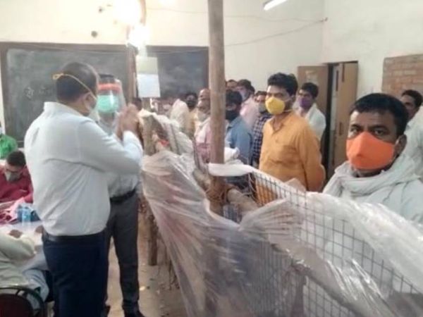 लखनऊ के काकोरी ब्लॉक पर जारी मतगणना। - Dainik Bhaskar