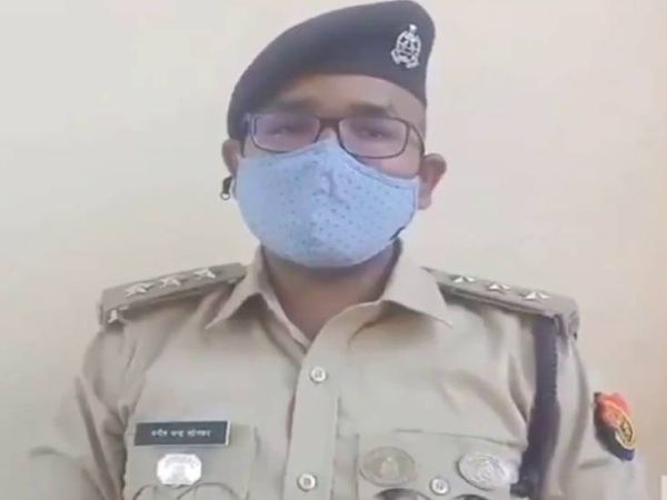 PPS मनीष सोनकर की तैनाती वर्तमान में झांसी में CO सदर के पद पर है। - Dainik Bhaskar