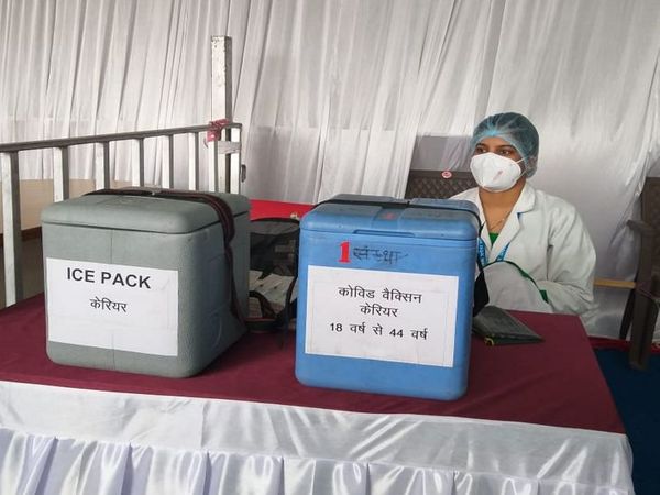 इंदौर में आज केवल 100 को ही वैक्सीन लगेगी।