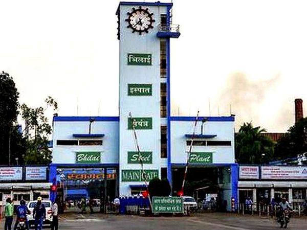 भिलाई स्टील प्लांट ऑक्सीजन आपूर्ति के लिए सैनिक की तरह काम हो रहा है