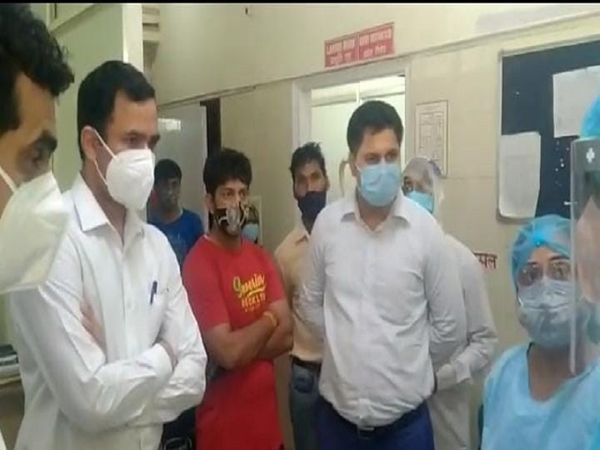 डीसी ने अनियमितता पाए जाने पर तुरंत कार्रवाई करने के आदेश दिए हैं। - Dainik Bhaskar