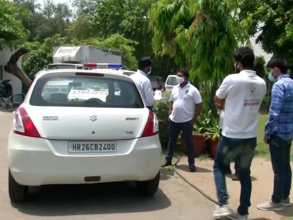 शुक्रवार को यूथ कांग्रेस प्रेसिडेंट श्रीनिवास बी. वी. से 14 अप्रैल को दिल्ली क्राइम ब्रांच की टीम ने तकरीबन 40 मिनट तक पूछताछ की।