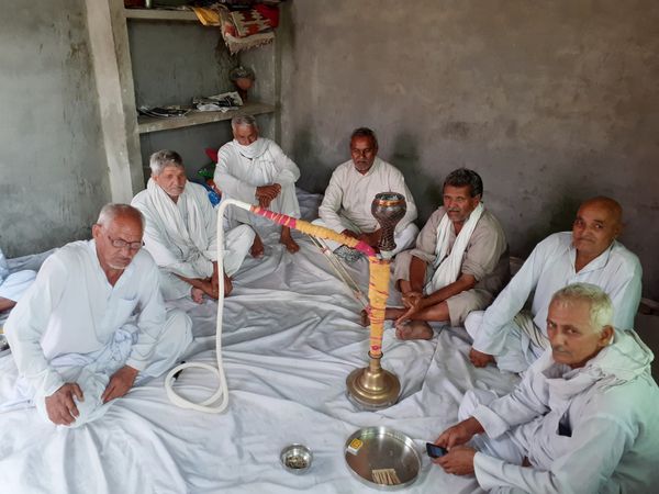 इस तरह से व्यवहार करने के बाद भी.
