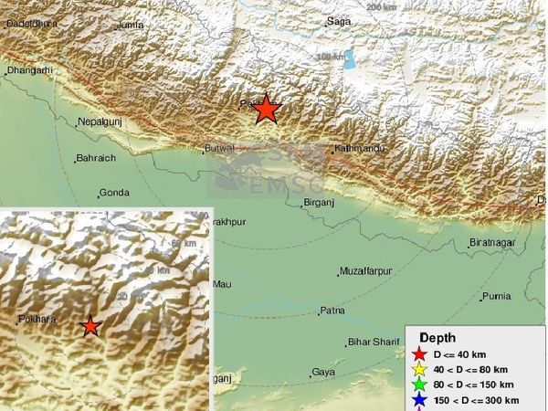 भूकंप का केंद्र पोखरा से 35 किमी पूर्व में था। यहां से बिहार के बेतिया शहर की सीमा 300 किमी दूर है। - Dainik Bhaskar