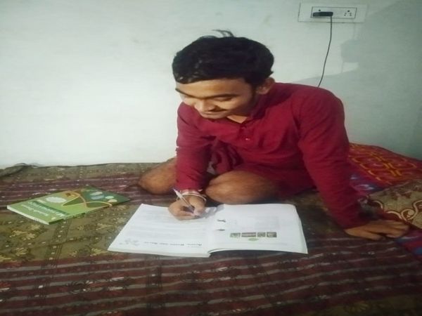 स्वास्थ्य के लिए उपयुक्त चिकित्सा के मामले में देखें और अब इसे ध्यान में रखते हैं।