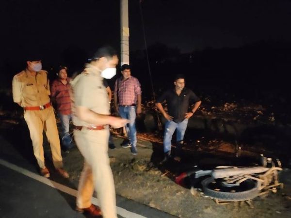 फिरोजाबाद में मुठभेड़ के दौरान - Dainik Bhaskar