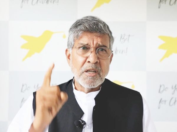 वर्ल्ड हेल्थ असेंबली को संबोधित करते नोबेल शांति पुरस्कार से सम्मानित कैलाश सत्यार्थी। इस दौरान वे भावुक भी हो गए। - Dainik Bhaskar