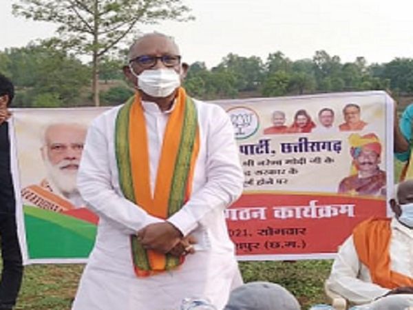 विष्णु देव साय के इस दावे ने सरकार के कोरोना से जुड़े आंकड़ों पर सवाल खड़ा किया है।