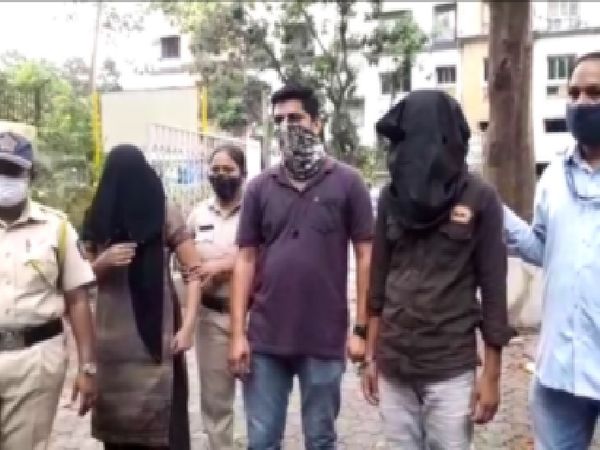 पुलिस हिरासत में आरोपी महिला शाहिदा और उसका प्रेमी अनिकेत।