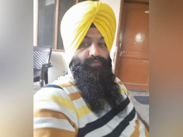 हत्या के मामले में आरोपी लखविंदर सिंह उर्फ लक्खा बाबा, जिसकी जेल में हत्या कर दी गई। -फाइल फोटो - Dainik Bhaskar