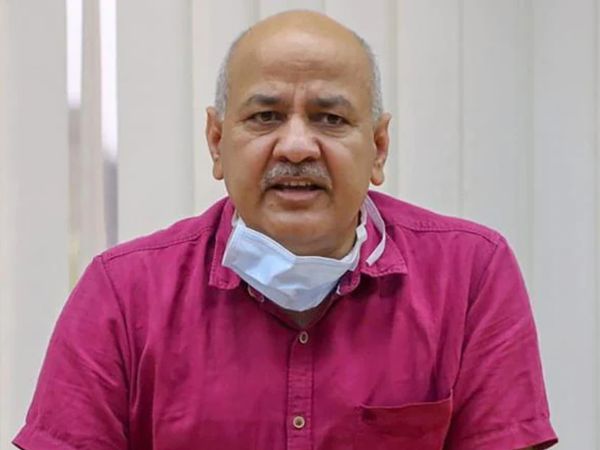 मनीष सिसोदिया ने कहा कि दुनिया ने 12 साल से कम उम्र के बच्चों के लिए वैक्सीन पर काम शुरू कर दिया है। केंद्र सरकार को इसमें कसर नहीं छोड़नी चाहिए। - Dainik Bhaskar