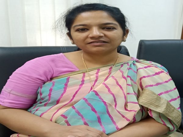 नगर निगम कमिश्नर डॉ गरिमा मित्तल