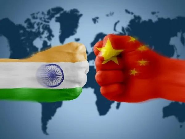विदेश मंत्रालय के प्रवक्ता अरिंदम बागची ने गुरुवार काे भारत और चीन के बीच सैन्य और राजनयिक बातचीत के पिछले चरणों का मीडिया के सामने उल्लेख किया। - Dainik Bhaskar