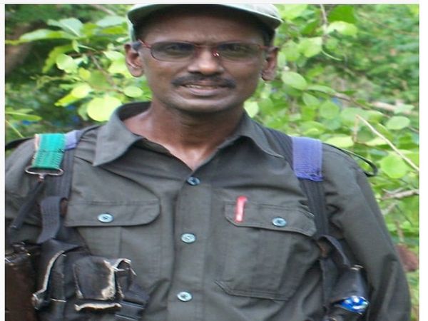 छतीसगढ़ व तेलंगाना में सक्रिय 8 लाख रुपए के हार्डकोर इनामी माओवादी कट्टी मोहन राव की हार्ट अटैक से मौत हो गई है। कुख्यात माओवादी कट्टी मोहन राव इलाके में प्रकाश उर्फ दामू दादा के नाम से भी चर्चित था। - Dainik Bhaskar