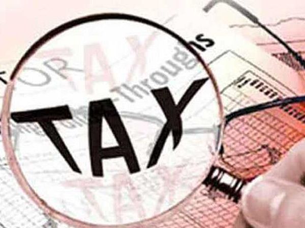 घोटाले से पर्दा हटाने वाले व्हिसल ब्लोअर्स का दावा है,दर्जनों प्राइवेट इक्विटी कंपनियां टैक्स चोरी में शामिल हैं। - Dainik Bhaskar