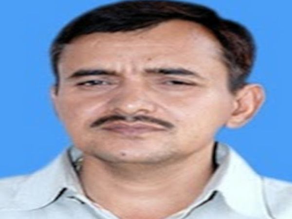 डॉ जगदीश प्रसाद कड़वासरा। - Dainik Bhaskar