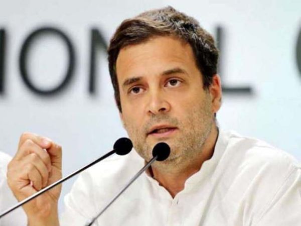 इस हफ्ते बुधवार को राहुल गांधी पंजाब कांग्रेस के प्रदेश अध्यक्ष सुनील जाखड़ और वित्तमंत्री मनप्रीत सिंह बादल से मिले थे। - फाइल फोटो - Dainik Bhaskar