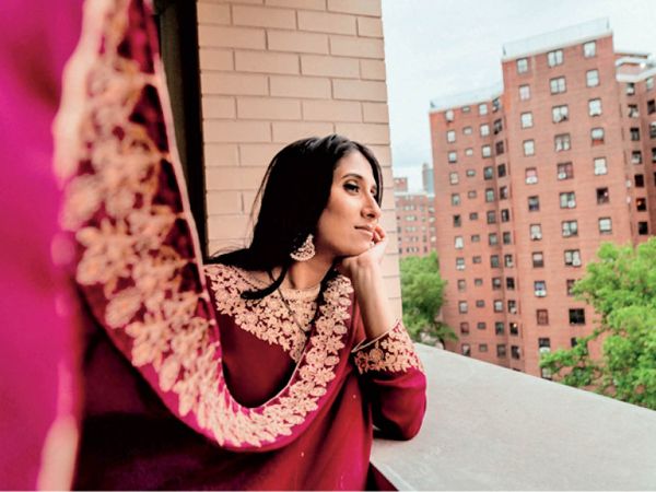 हार्लेम स्थित अपने घर में सुषमा द्विवेदी। - Dainik Bhaskar