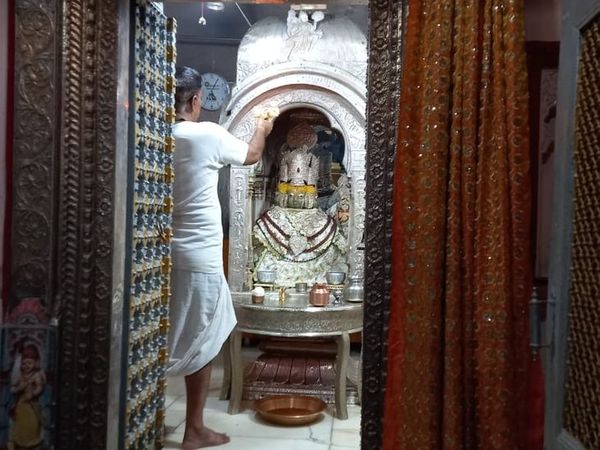 पुष्कर ब्रह्मा मंदिर में आरती