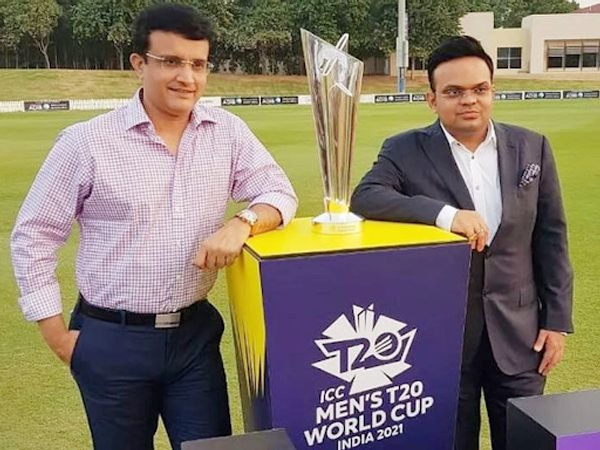 BCCI अधिकारियों ने सोमवार को कॉन्फ्रेंस कॉल के जरिए आपस में बात की और वर्ल्ड कप को UAE में कराने का फैसला लिया। - Dainik Bhaskar