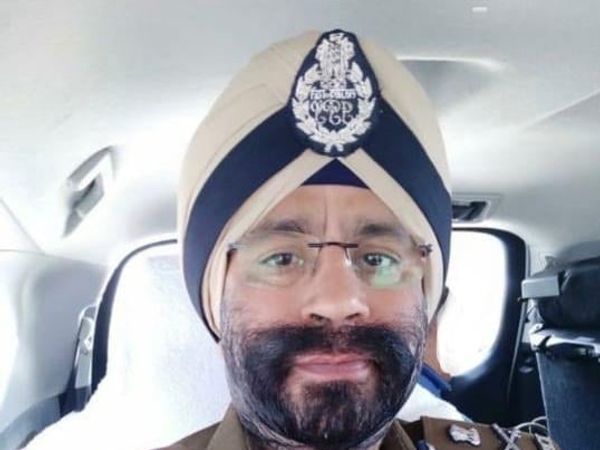 DG EOW आरपी सिंह - Dainik Bhaskar