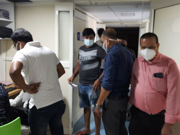 पहले दिन 4 मिनट में 100 लोगों ने रजिस्ट्रेशन करवाया।