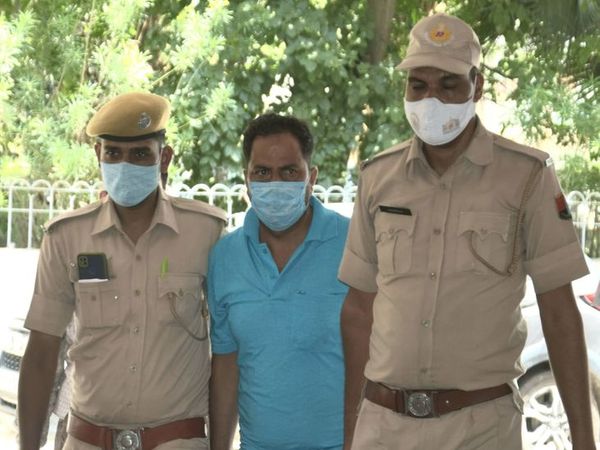 गिरफ्तार नरेन्द्र पोसवाल