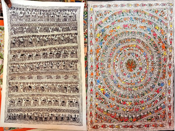 મધુબનીમાં ભાતીગળ કલાનું બેનમૂન નિરૂપણ થાય છે.