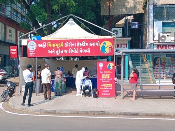 લોકો ટેસ્ટિંગ માટે લાઈનમાં ઉભા રહેવા માંડ્યા