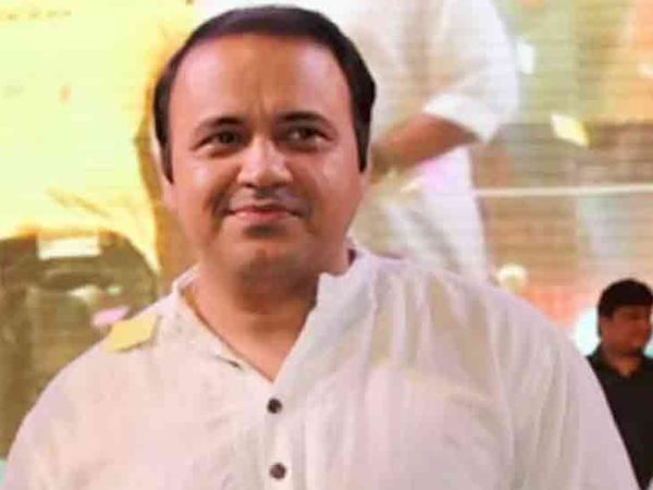 मयूर वकानी की रिपोर्ट सकारात्मक होने के दो दिन बाद, मंदार की रिपोर्ट सकारात्मक थी।