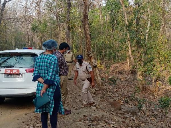 28 मार्च को एक एफएसएल टीम जांच करने पहुंची।