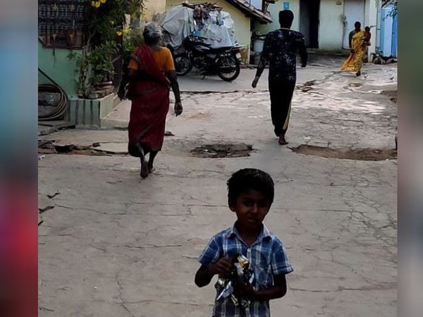 लगभग 600 लोगों की आबादी वाला एक छोटा सा गाँव है ओथविडु।