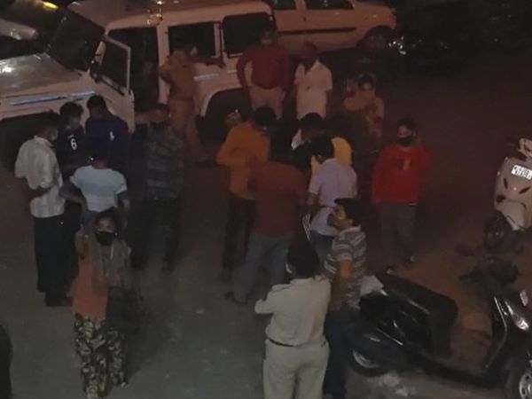પાણીગેટ વિસ્તારમાં આવેલી શ્રીજી હોસ્પિટલમાં કોરોનાના દર્દીનું મોત થતાં પરિવારે હોબાળો મચાવ્યો હતો