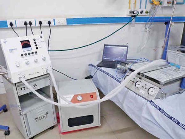 તસવીર પ્રતીકાત્મક છે.