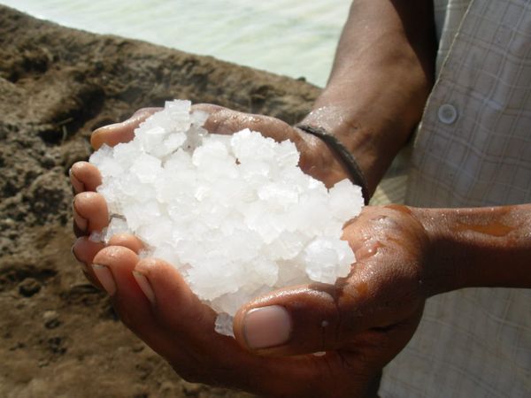 સફેદ મીઠું