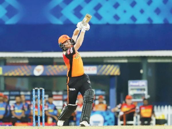 हैदराबाद के सलामी बल्लेबाज जॉनी बेयरस्टॉ ने 22 गेंदों पर 43 रन बनाए।
