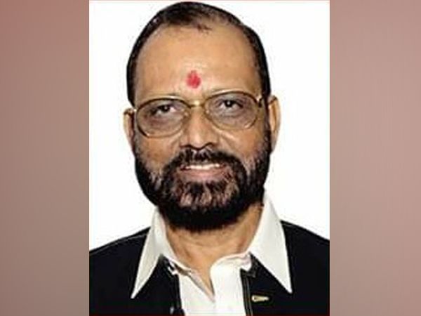 बीएन तिवारी, अध्यक्ष, फेडरेशन ऑफ वेस्टर्न इंडिया सिने एम्प्लाइज (एफडब्ल्यूआईसीई)