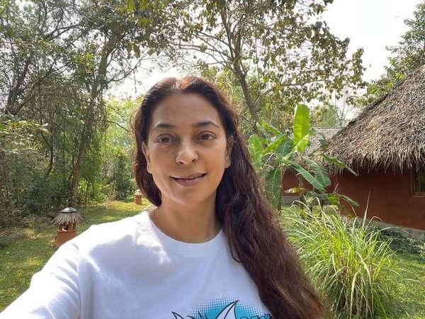 बॉलीवुड से दूर अभिनेत्रियों को अक्सर खेती करते देखा जाता है