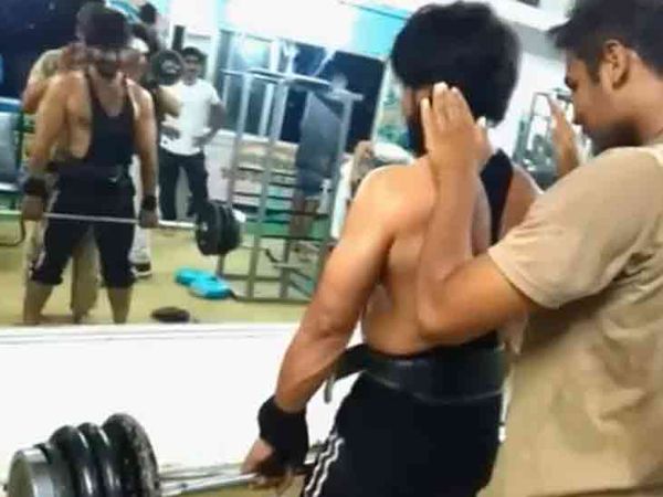 इब्राहिम ने अभी भी अपना विज्ञापन करियर जारी रखा है